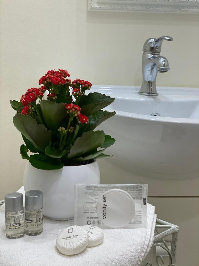 Tre Santi Bed & Breakfast Lecce Eksteriør bilde